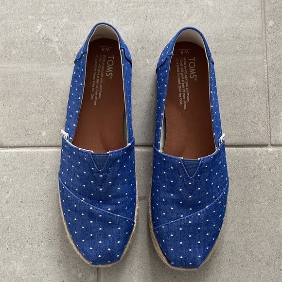 NIB TOMS Classic shoes - Picture 5 of 9